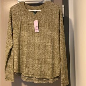 Olive green crewneck sweater in size M